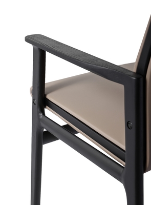 Silla de oficina moderna de madera maciza Silla de tipo marrón